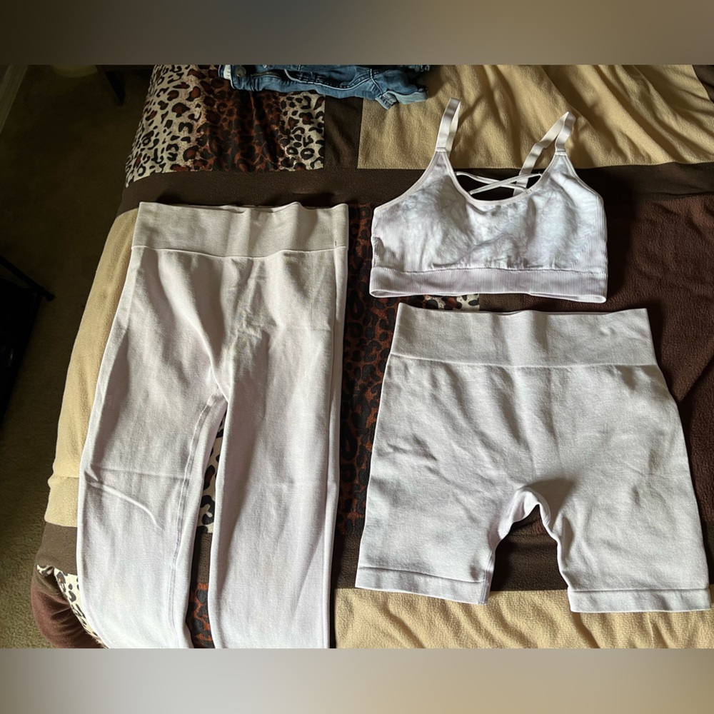 Light purple Chloe ting work out set